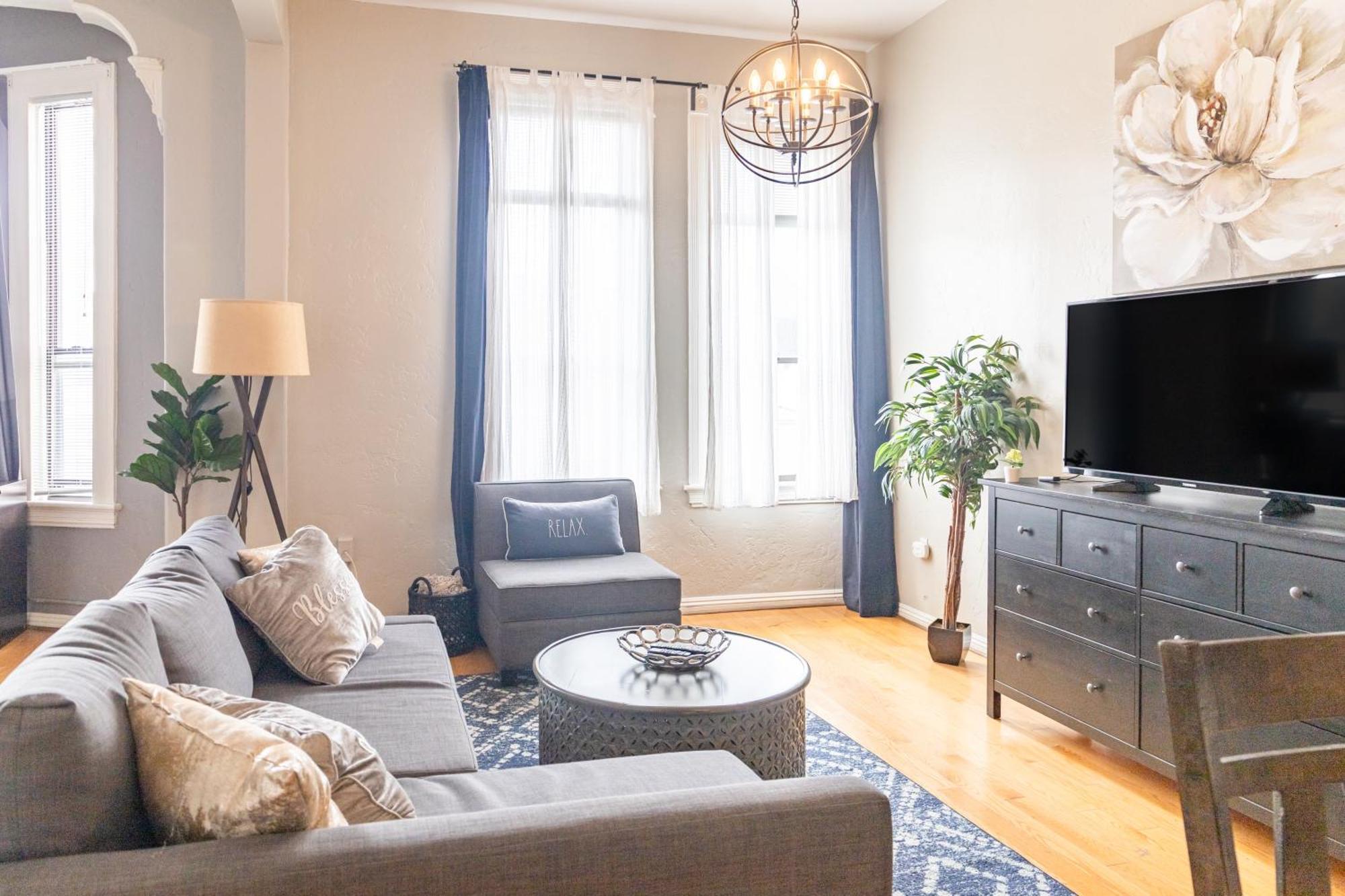 ホテル Greely Gaslamp - Loft W Parking & 3 Beds #402 サンディエゴ エクステリア 写真